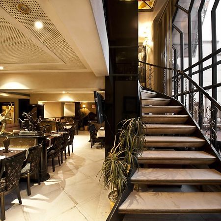 Rajhans Hotel Mumbai Exterior photo