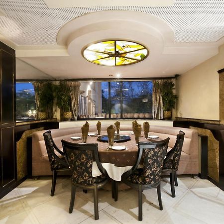 Rajhans Hotel Mumbai Exterior photo